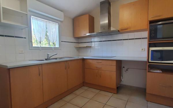 Maison à vendre    3 pièces •  Ruoms