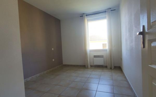 Maison à vendre    3 pièces •  Ruoms