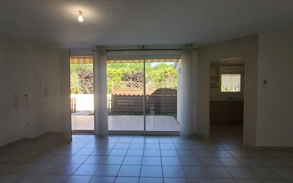 Maison à vendre    3 pièces •  Ruoms