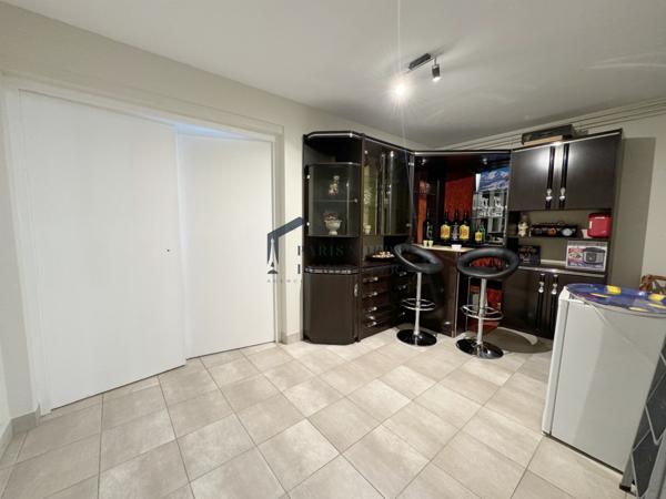 Drancy (93700) Maison 222 m² divisée en 4 logements indépendants