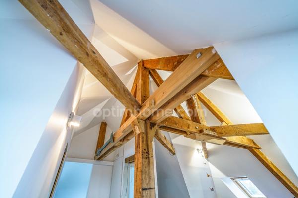 Charmante Maison Familiale à Tours : Espaces, Verdure et Confort Éco-responsable