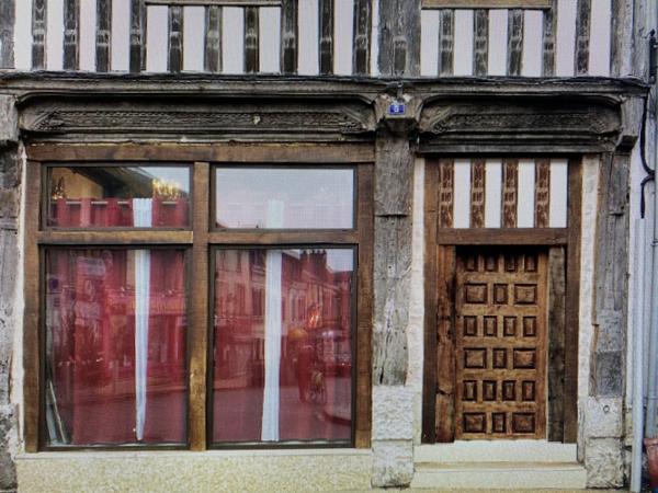 Vente Maison 10 pièces 180 m2 à Ivry-la-Bataille