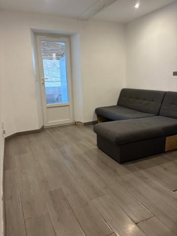 Les Arcs (83460) LES ARCS sur ARGENS appartement, type 2 pièces avec TERRASSE