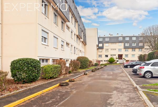 Ermont (95120) Ermont proche gare. 3 pièces de 65 M2 avec parking.