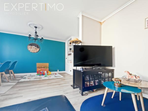 Ermont (95120) Ermont proche gare. 3 pièces de 65 M2 avec parking.