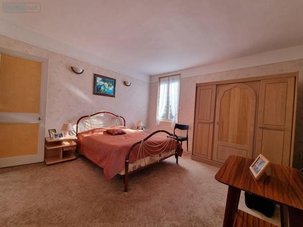 Maison à vendre à Saint-Léger-du-Bourg-Denis en Seine-Maritime (76160), ref : SLBD_DE_155