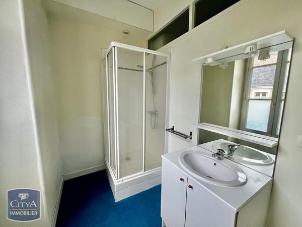 Appartement à louer 4 pièces 105.83m²