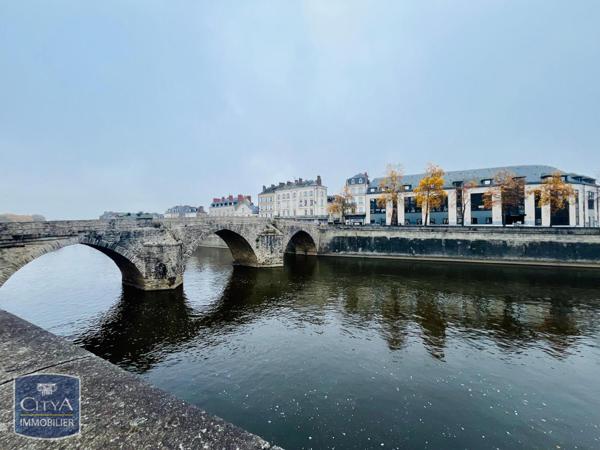 Appartement à louer 4 pièces 105.83m²
