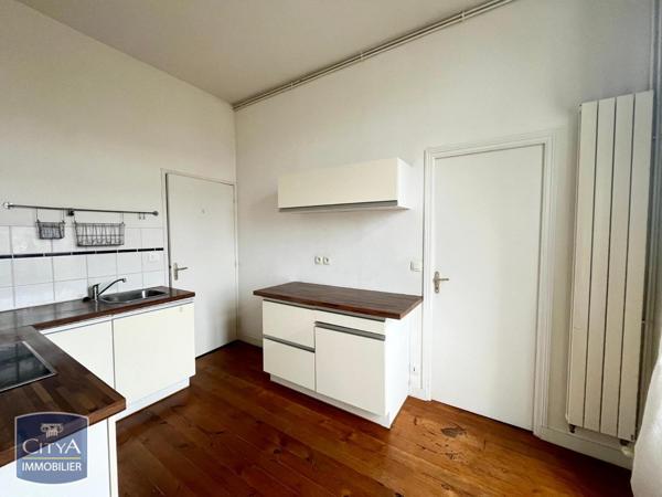 Appartement à louer 4 pièces 105.83m²