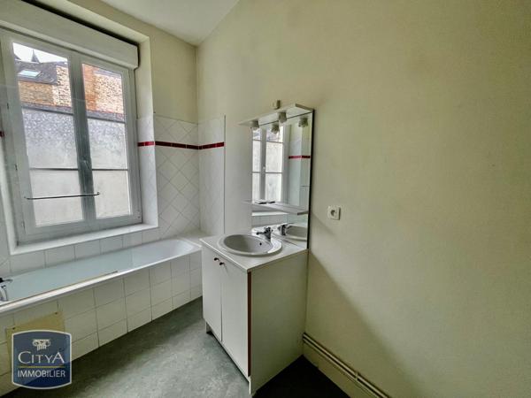Appartement à louer 4 pièces 105.83m²