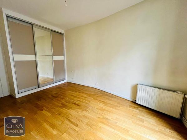 Appartement à louer 4 pièces 105.83m²