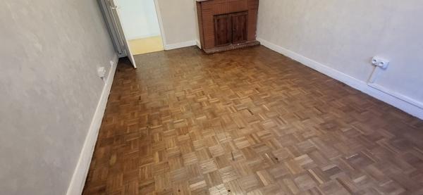 Appartement
         3 pièces
        - 59 m²