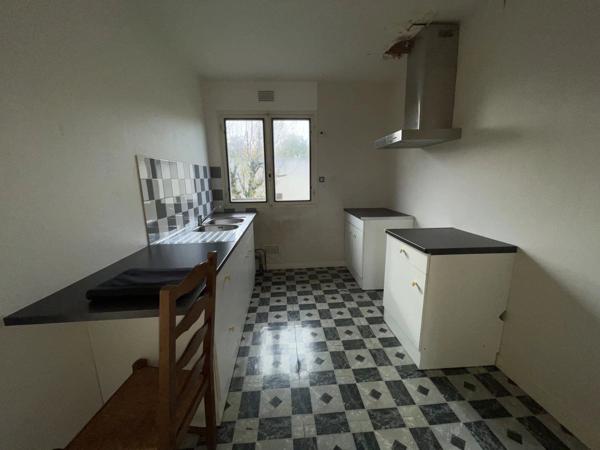 Vente                                                      Maison
                        
                     4 pièces                      85 m2                     à Niort