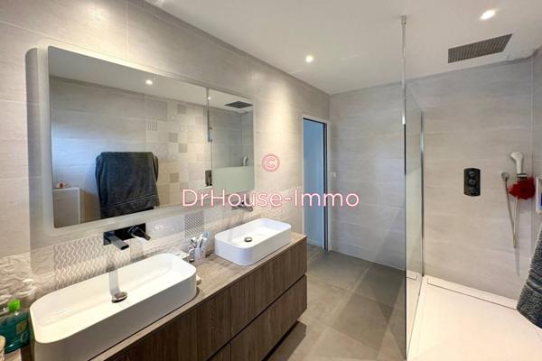 Maison à vendre 6 pièces de 211 m²