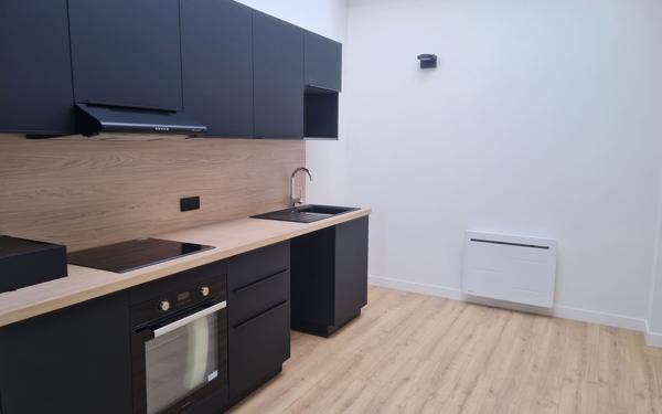 Appartement à louer    3 pièces • 78 m2 Tourcoing