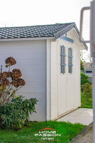 ROYAN - MAISON DE PLAIN PIED AVEC PISCINE