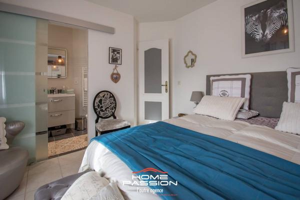 ROYAN - MAISON DE PLAIN PIED AVEC PISCINE