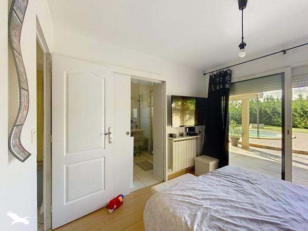 Maison à vendre 434 500 € Mérignac 8 p 140 m² DPE B