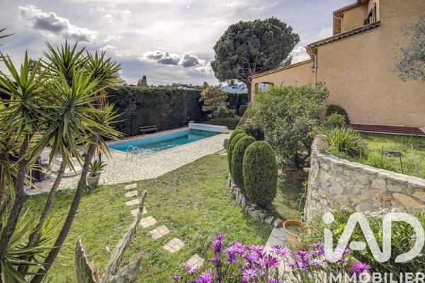Maison à vendre 6 pièces 205,26 m² La Roquette-sur-Siagne