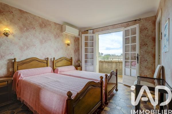 Maison à vendre 6 pièces 205,26 m² La Roquette-sur-Siagne