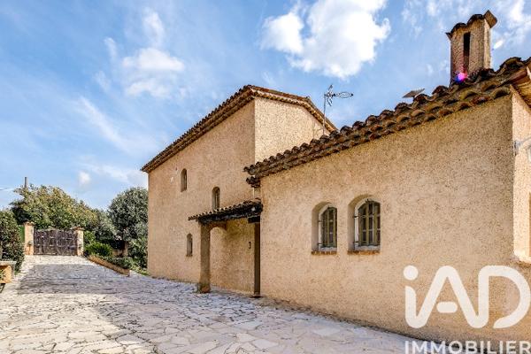 Maison à vendre 6 pièces 205,26 m² La Roquette-sur-Siagne
