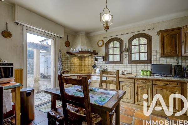 Maison à vendre 6 pièces 205,26 m² La Roquette-sur-Siagne
