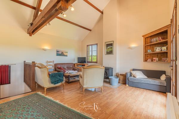 Maison
         4 pièces
        - 100 m² Exclusivité 139 500 € *