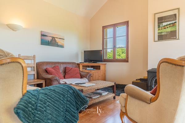 Maison
         4 pièces
        - 100 m² Exclusivité 139 500 € *