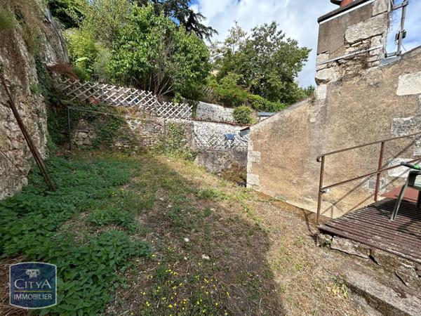 Immeuble à vendre 75.42m² Poitiers (86000)