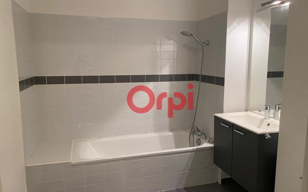 Appartement à louer    2 pièces • 42,03 m2 Étrembières