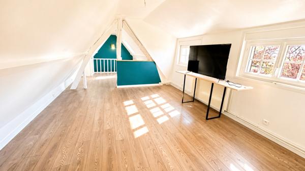 Barentin (76360) propriété au calme avec plus de 6000 m2 de terrain