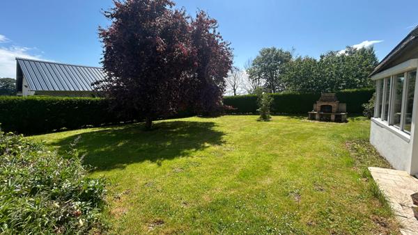 Barentin (76360) propriété au calme avec plus de 6000 m2 de terrain