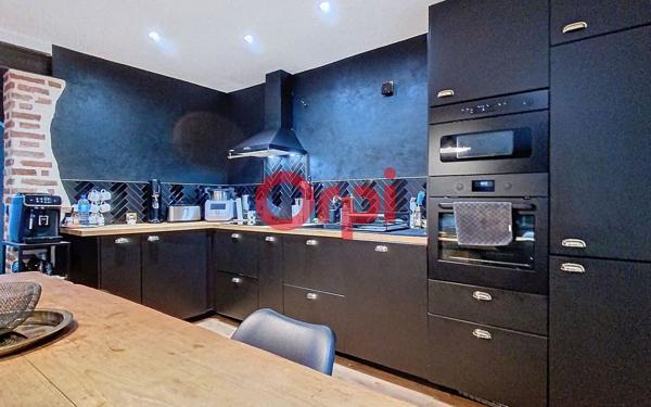 Maison à louer    3 pièces • 92 m2 Vendat