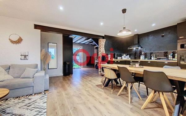 Maison à louer    3 pièces • 92 m2 Vendat