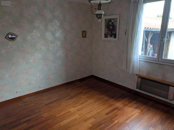 Achat - Maison Les Herbiers 85500 5 pièces 110 m 2 684 m 2