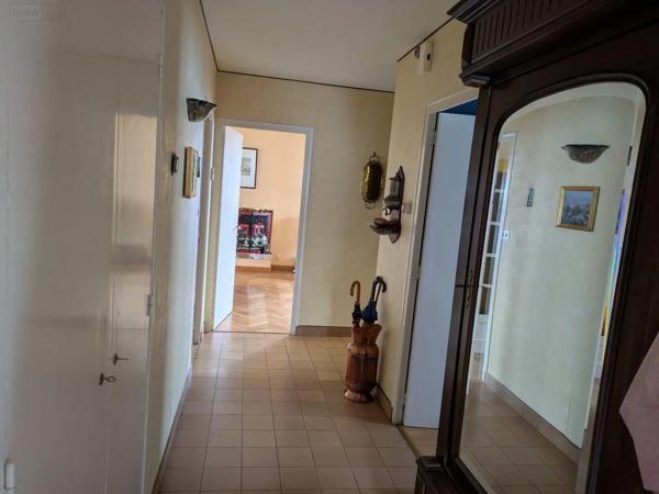 Achat - Maison Les Herbiers 85500 5 pièces 110 m 2 684 m 2