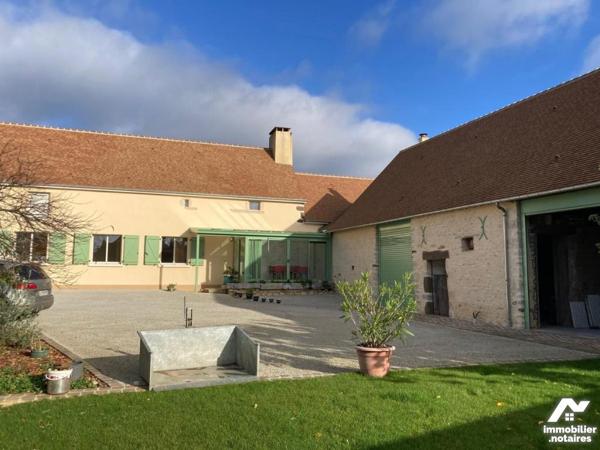 20 Mn du MANS superbe corps de ferme 230m² rénové entièrement