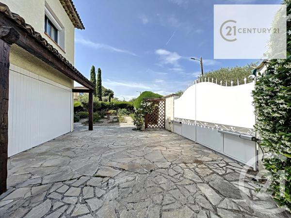 maison à vendre  6 pièces - 180,28 m2 CAGNES SUR MER - 06