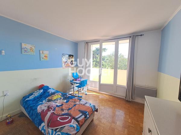 VENTE d'un appartement 4 pièces (88 m²) à ruy