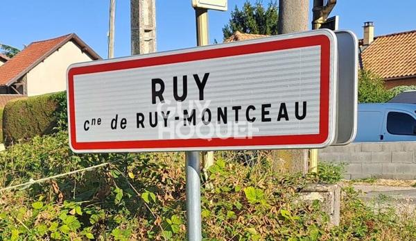 VENTE d'un appartement 4 pièces (88 m²) à ruy