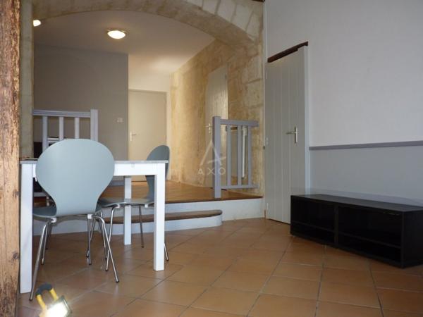 Dpt Gard (30) - Manduel - Maison de village 143M2 divisée en 2 appartements