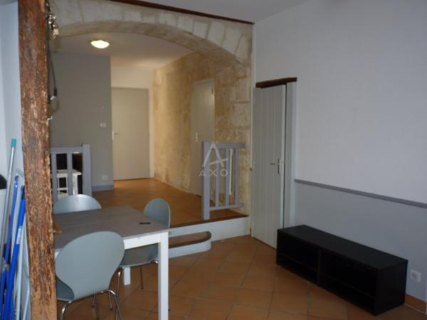 Dpt Gard (30) - Manduel - Maison de village 143M2 divisée en 2 appartements