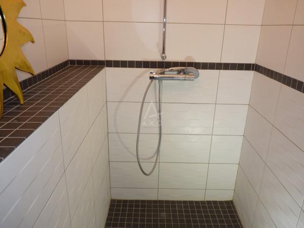 Dpt Gard (30) - Manduel - Maison de village 143M2 divisée en 2 appartements