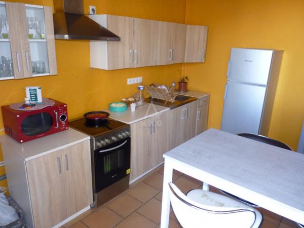 Dpt Gard (30) - Manduel - Maison de village 143M2 divisée en 2 appartements