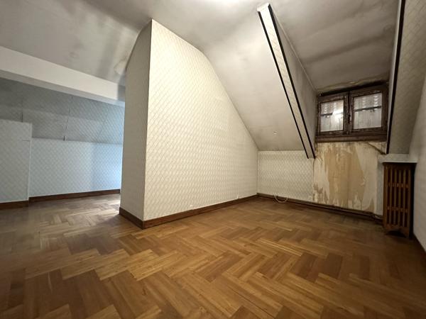 Maison 8 pièces - 190 m²