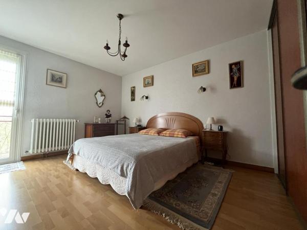 PROPRIETE SUR TERRAIN CLOS