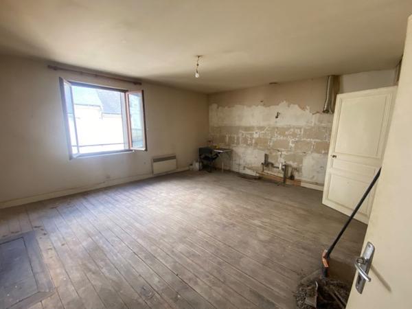 Maison 56 000 € Sainte-Maure-de-Touraine 2 p 49 m² DPE G