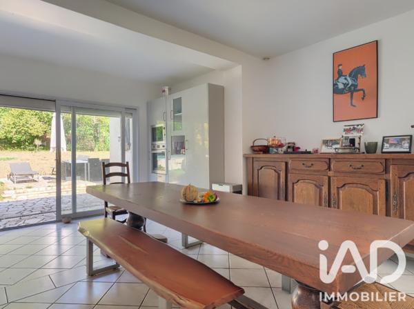 Maison à vendre 10 pièces 326 m² Roinville