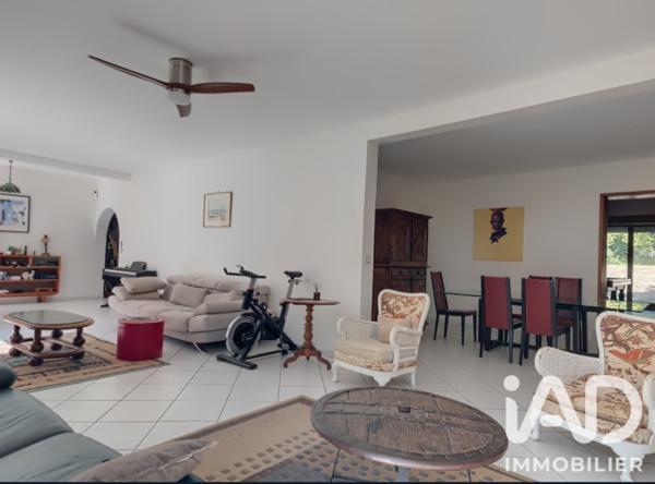 Maison à vendre 10 pièces 326 m² Roinville
