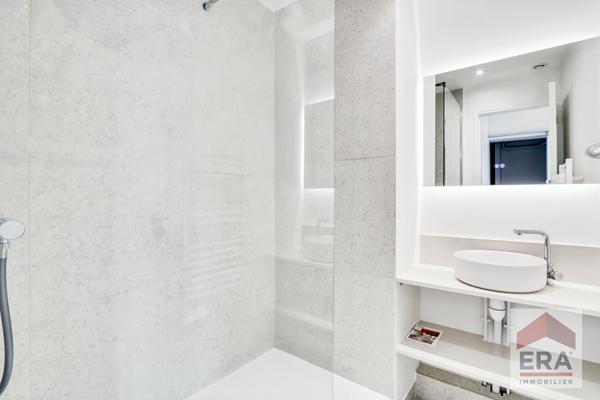 Appartement Boulogne Billancourt 4 pièces 104.27 m2